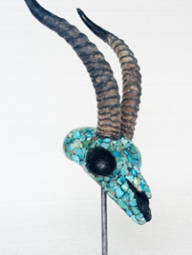 AS-687E_Impala Horn with Turquoise Inlay on Metal Stand