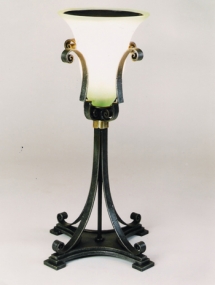 L-032 Hacienda table lamp