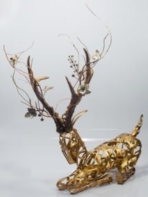 MT-963B-R Christmas Seated Reindeer with twigs on horn