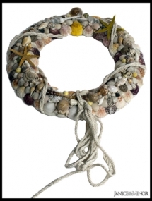 SHC-097_Shell Wreath