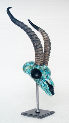 AS-687E_Impala Horn with Turquoise Inlay on Metal Stand