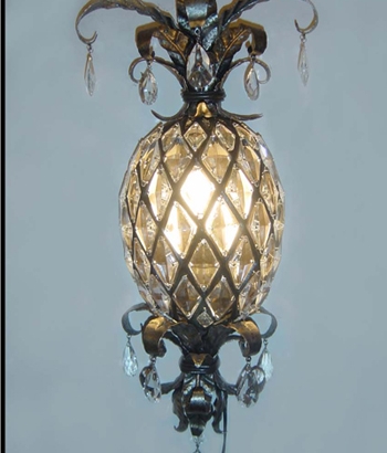 L-548 Pineapple Wall Sconce with Crystals