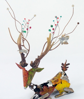 MT-964BR Autumn Seated Reindeer